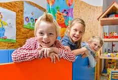 Kinder-und-Babybetreuung